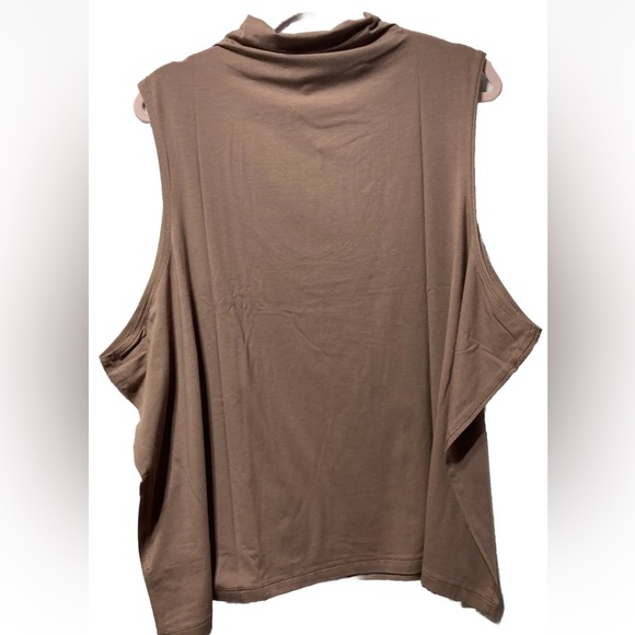 Athleta 3x Outbound II Tank - Rustic Beige - So Versatile! New With Tags - Picture 2 of 8